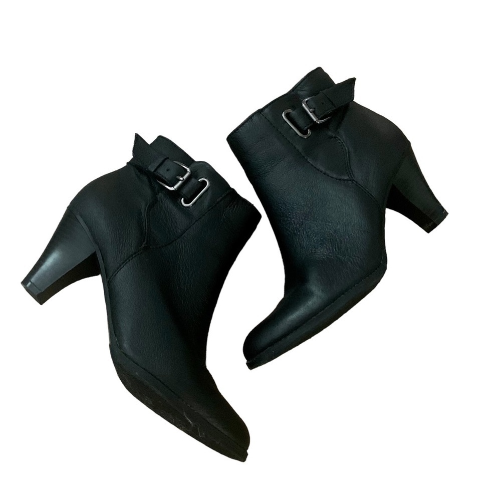 St. John's Bay Mattie Black Women's
Ankle Boots Size 7.5